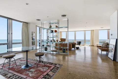 $495,000 | 860 North Lake Shore Drive, Unit 21K, Chicago, IL 60611