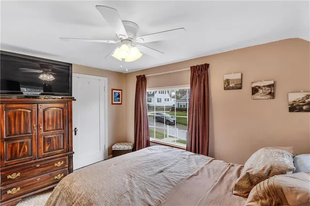 $200,000 | 212 Johnston Drive, Ellwood City, PA 16117