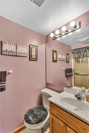 $184,900 | 212 Johnston Drive, Ellwood City, PA 16117