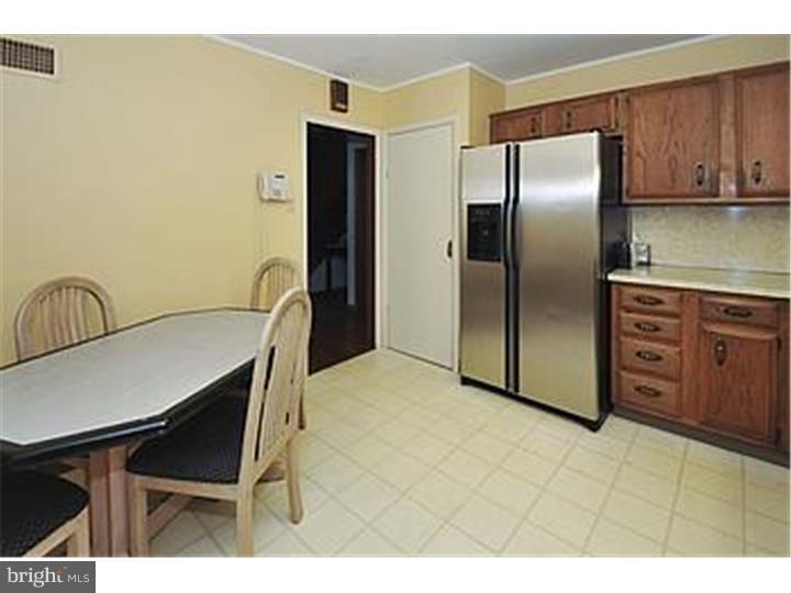 853 Beverly Road Rydal, PA 19046 - Photo 12 of 24 Kitchen