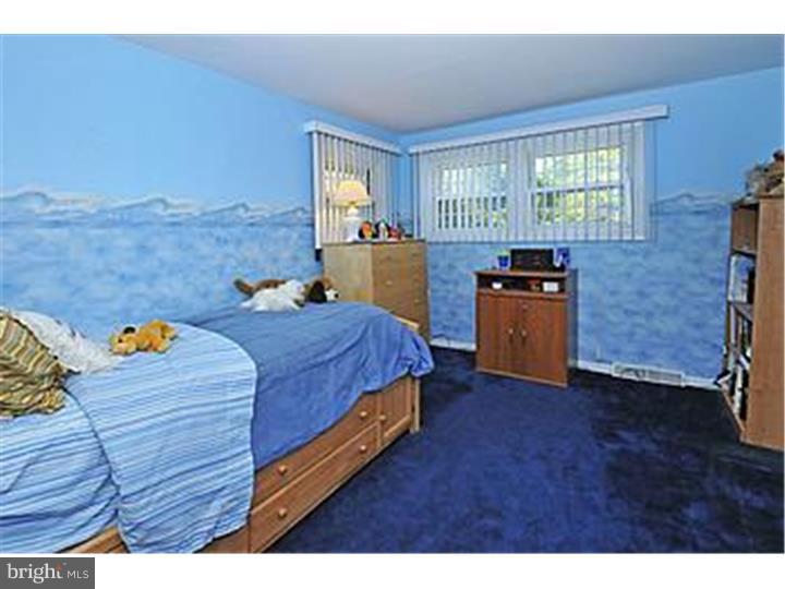 853 Beverly Road Rydal, PA 19046 - Photo 20 of 24 Bedroom 2