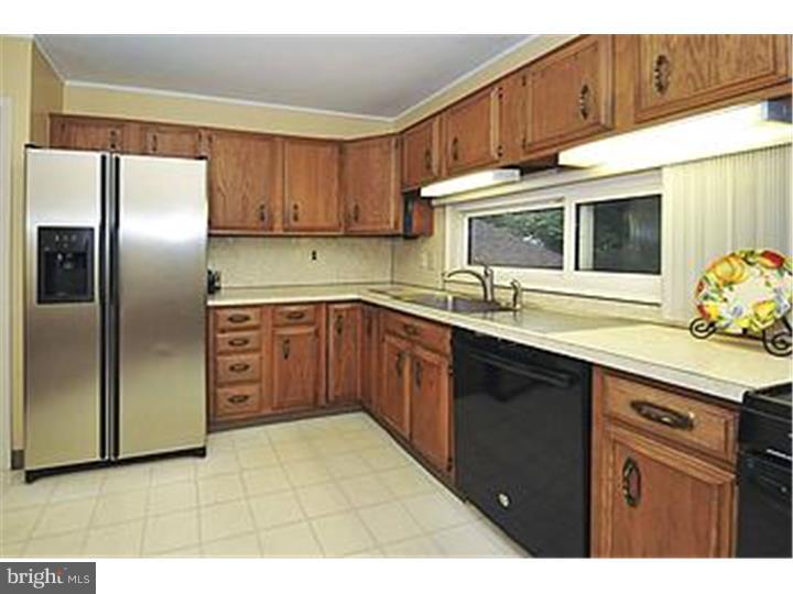 853 Beverly Road Rydal, PA 19046 - Photo 10 of 24 Kitchen