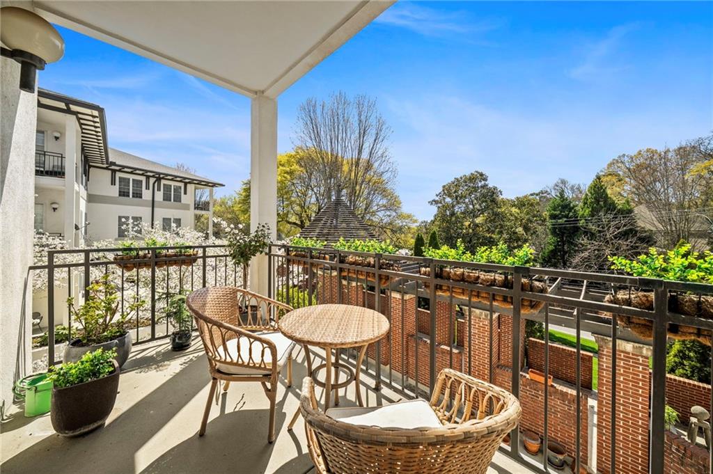 3101 Howell Mill Road Northwest, Unit 212 Atlanta, GA 30327 - Photo 15 of 37