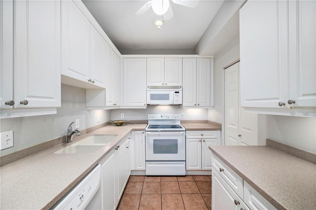 3101 Howell Mill Road Northwest, Unit 212 Atlanta, GA 30327 - Photo 24 of 37