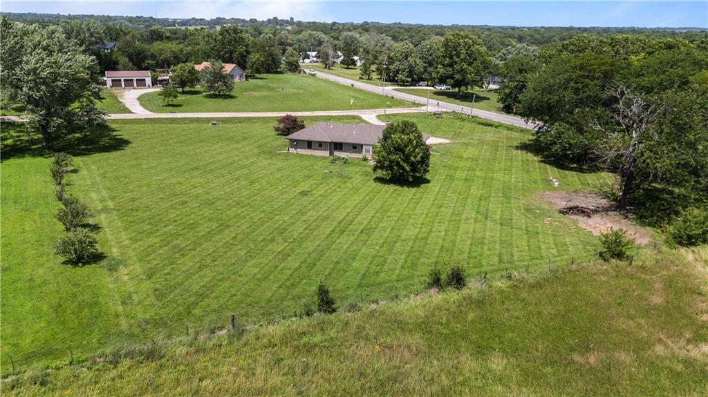 8 Northwest 515th Road Warrensburg, MO 64093 - Photo 14 of 54