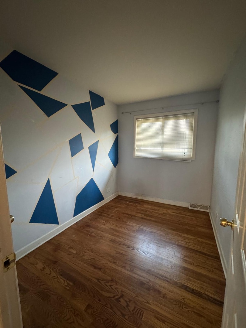 10059 Frontage Road, Unit E Skokie, IL 60077 - Photo 22 of 30