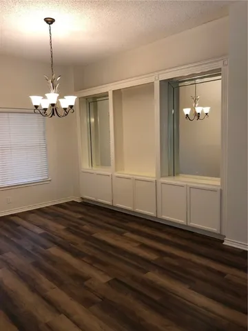 a view of a livingroom with a fireplace