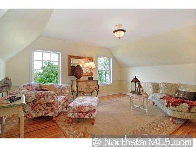 26170 Birch Bluff Road Shorewood, MN 55331 - Photo 9 of 10