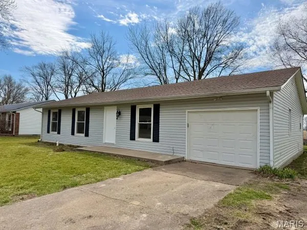 $219,500 | 1063 Ravenwood Drive, Montgomery City, MO 63361