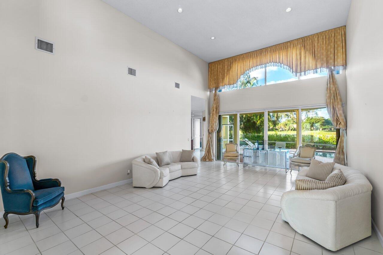 5347 Ascot Bend Road Boca Raton, FL 33496 - Photo 17 of 43 Living Room