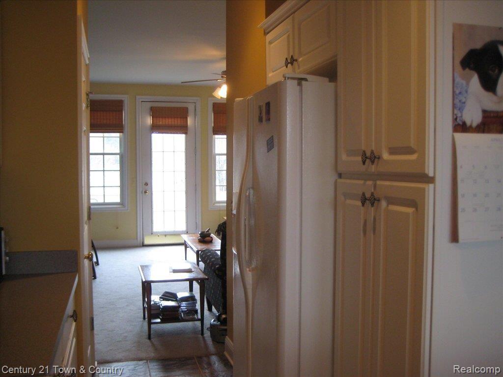 137 Paton Way, Unit 28 Romeo, MI 48065 - Photo 4 of 10 137 Paton Way 008