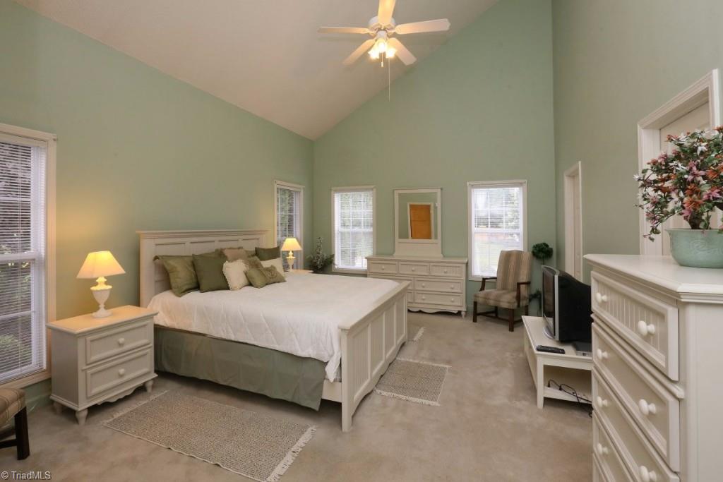 6206 High View Road Greensboro, NC 27410 - Photo 16 of 28 Gallery Image 16