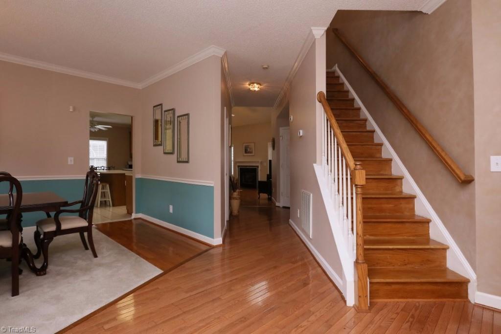 6206 High View Road Greensboro, NC 27410 - Photo 3 of 28 Gallery Image 3