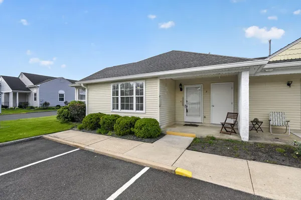 $179,900 | 2000 Miller Avenue, Unit 7, Millville, NJ 08332
