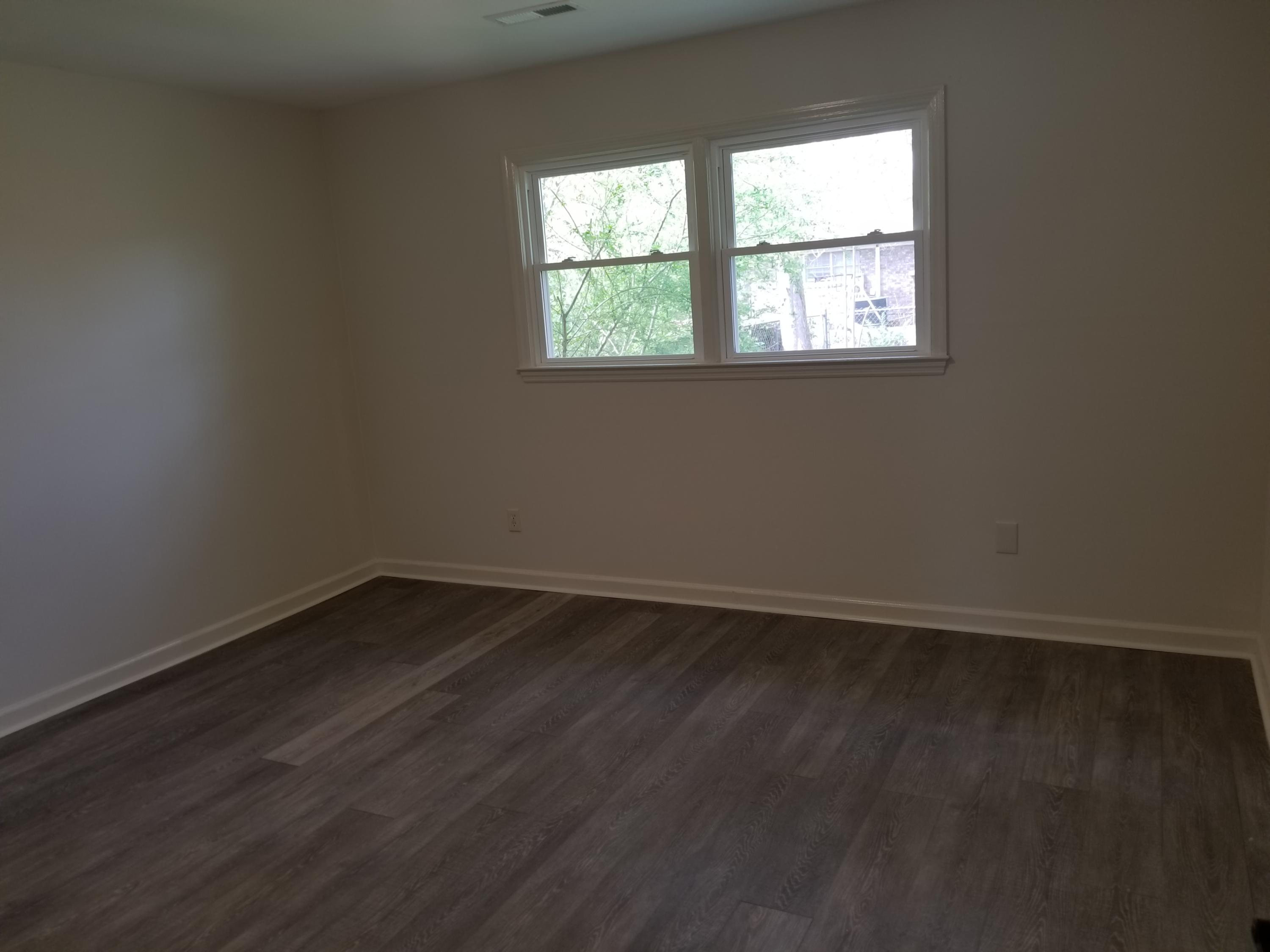 1846 Stonehedge Road Charleston, SC 29407 - Photo 23 of 40 20180329_152404