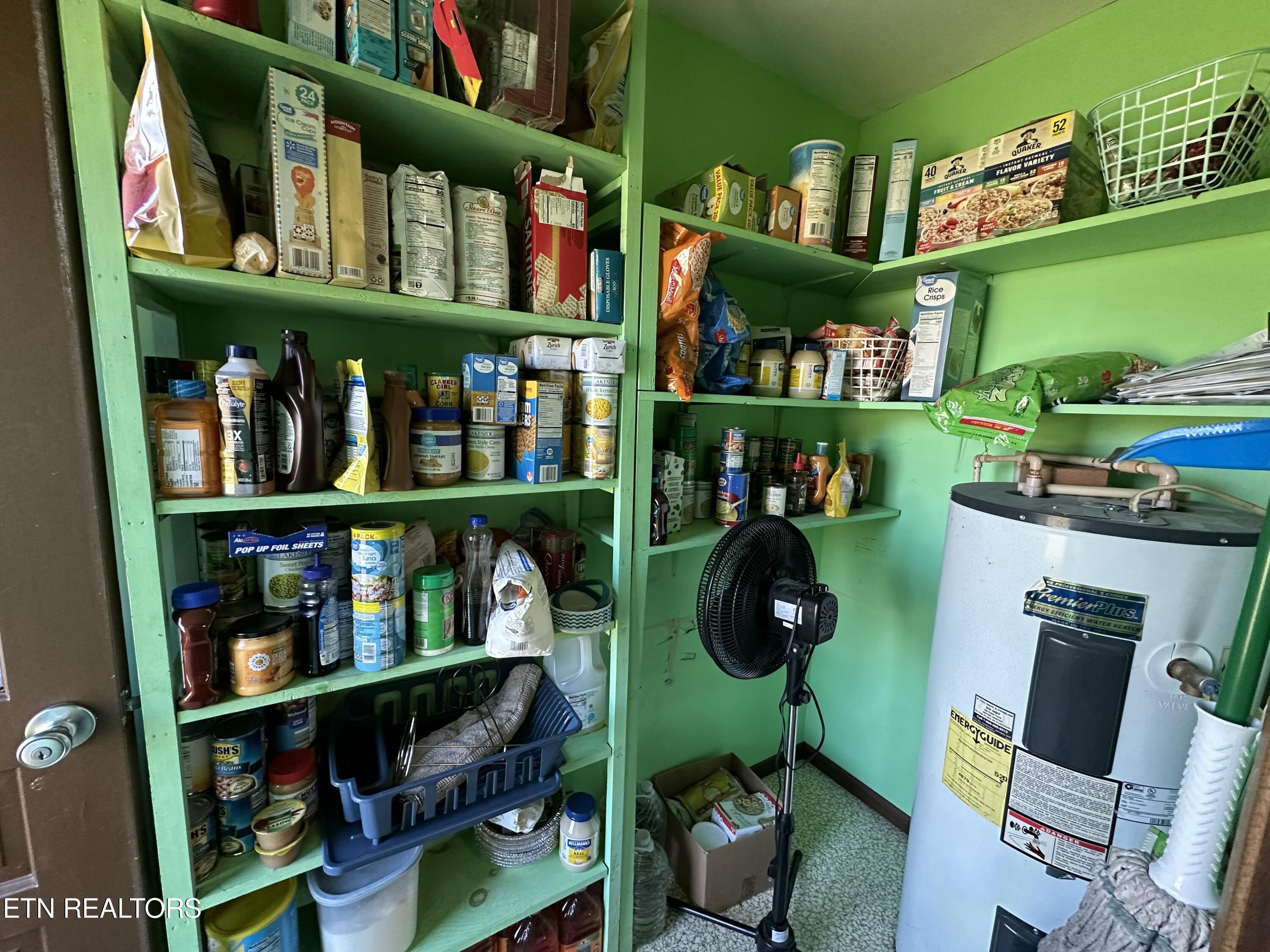 2854 Airport Road Oakdale, TN 37829 - Photo 13 of 34 IMG_9998 2