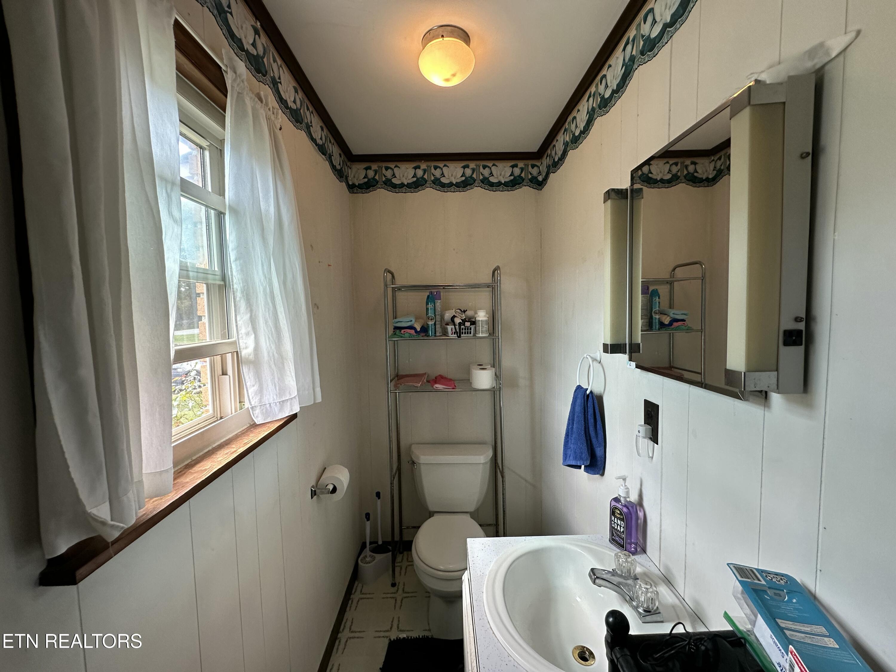 2854 Airport Road Oakdale, TN 37829 - Photo 18 of 34 IMG_0011