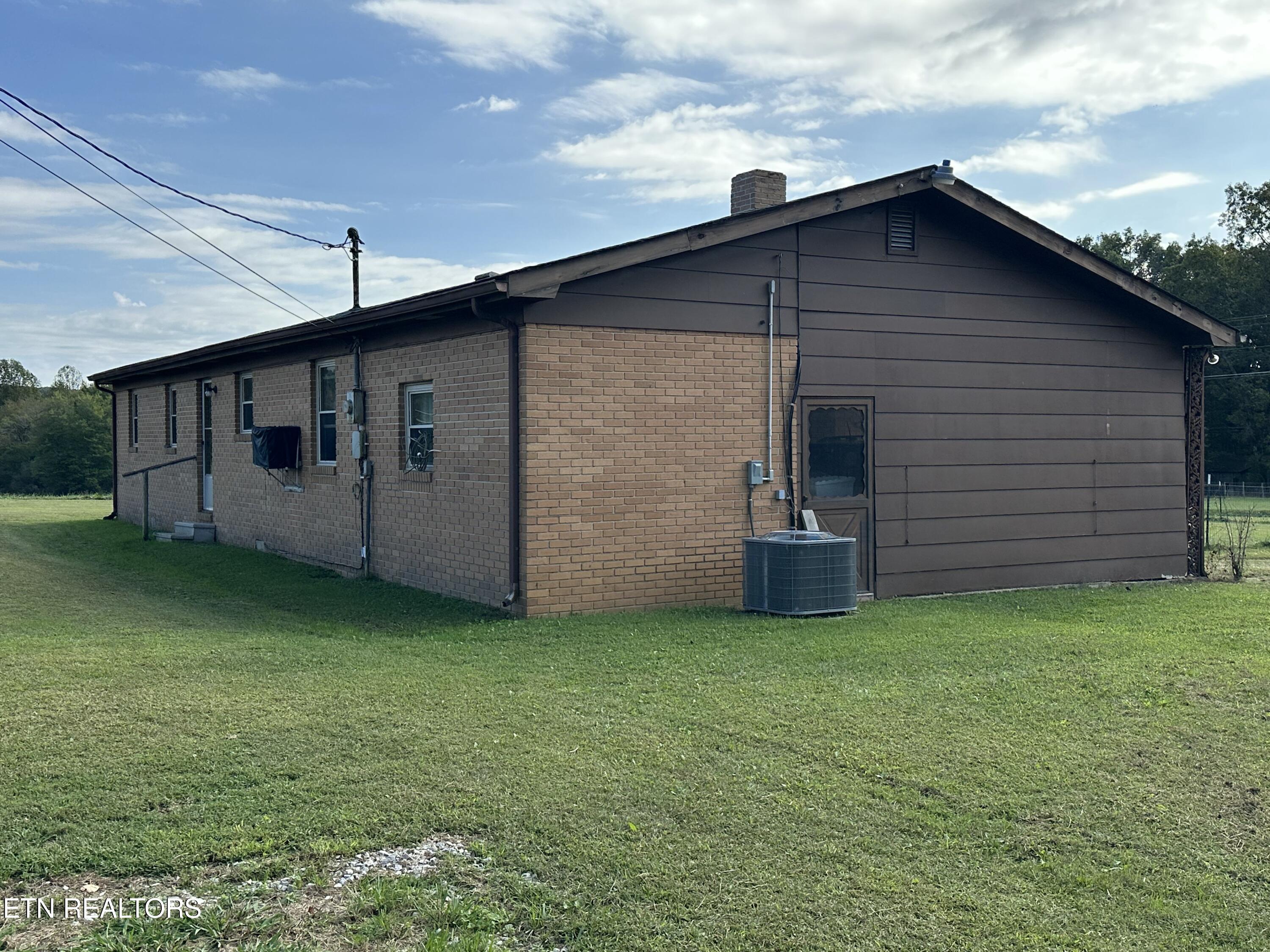 2854 Airport Road Oakdale, TN 37829 - Photo 25 of 34 IMG_0022