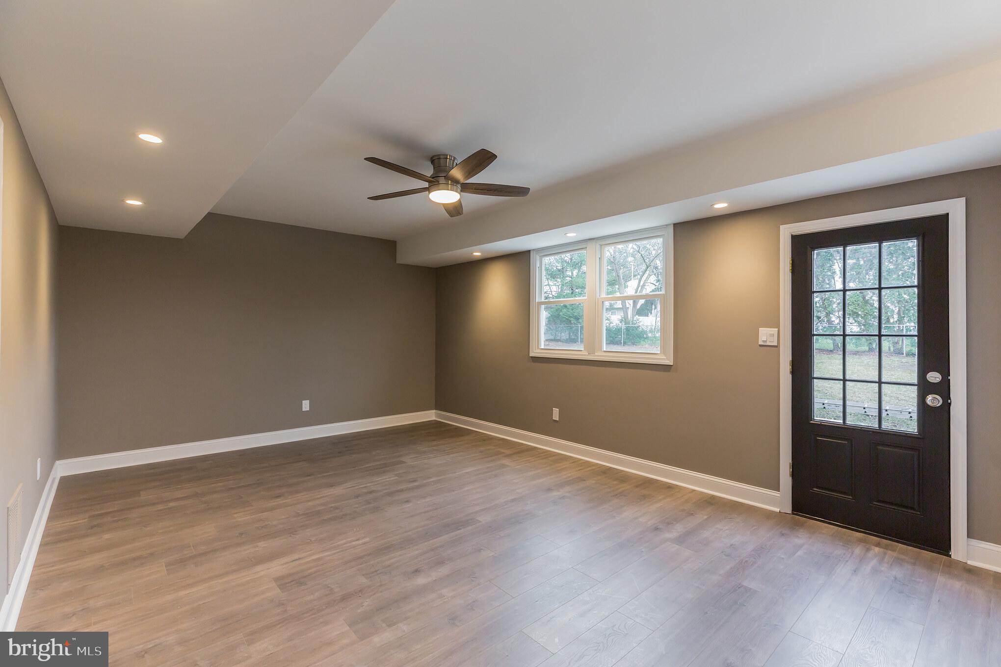 26 Manchester Road Sewell, NJ 08080 - Photo 4 of 32