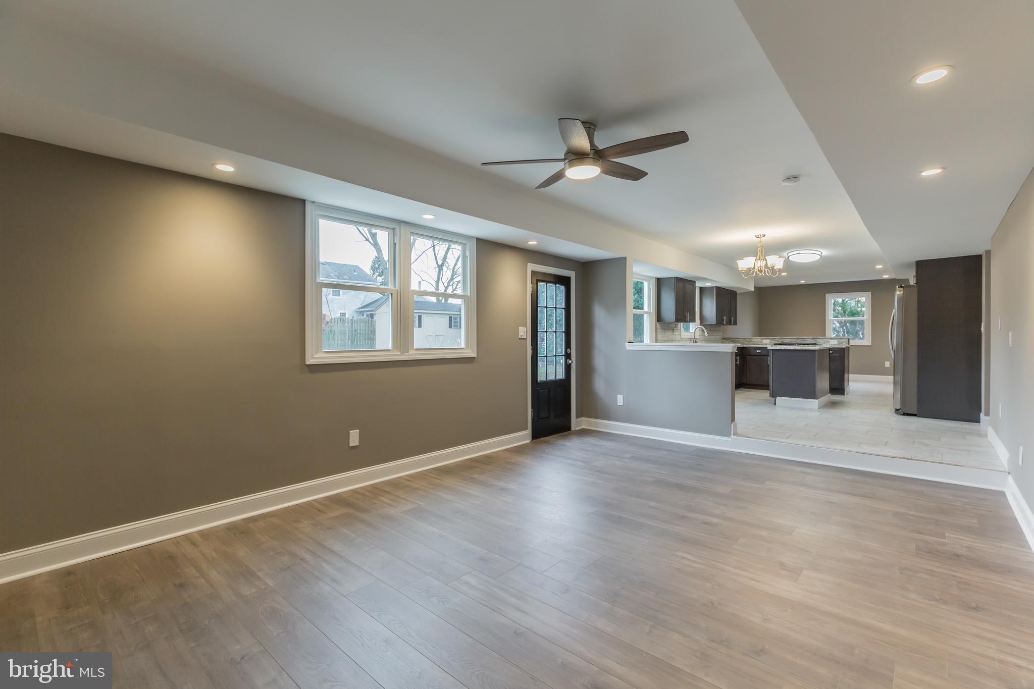 26 Manchester Road Sewell, NJ 08080 - Photo 5 of 32