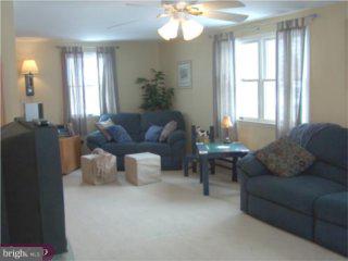 49 Rorer Avenue Hatboro, PA 19040 - Photo 5 of 6 Gallery Image 5