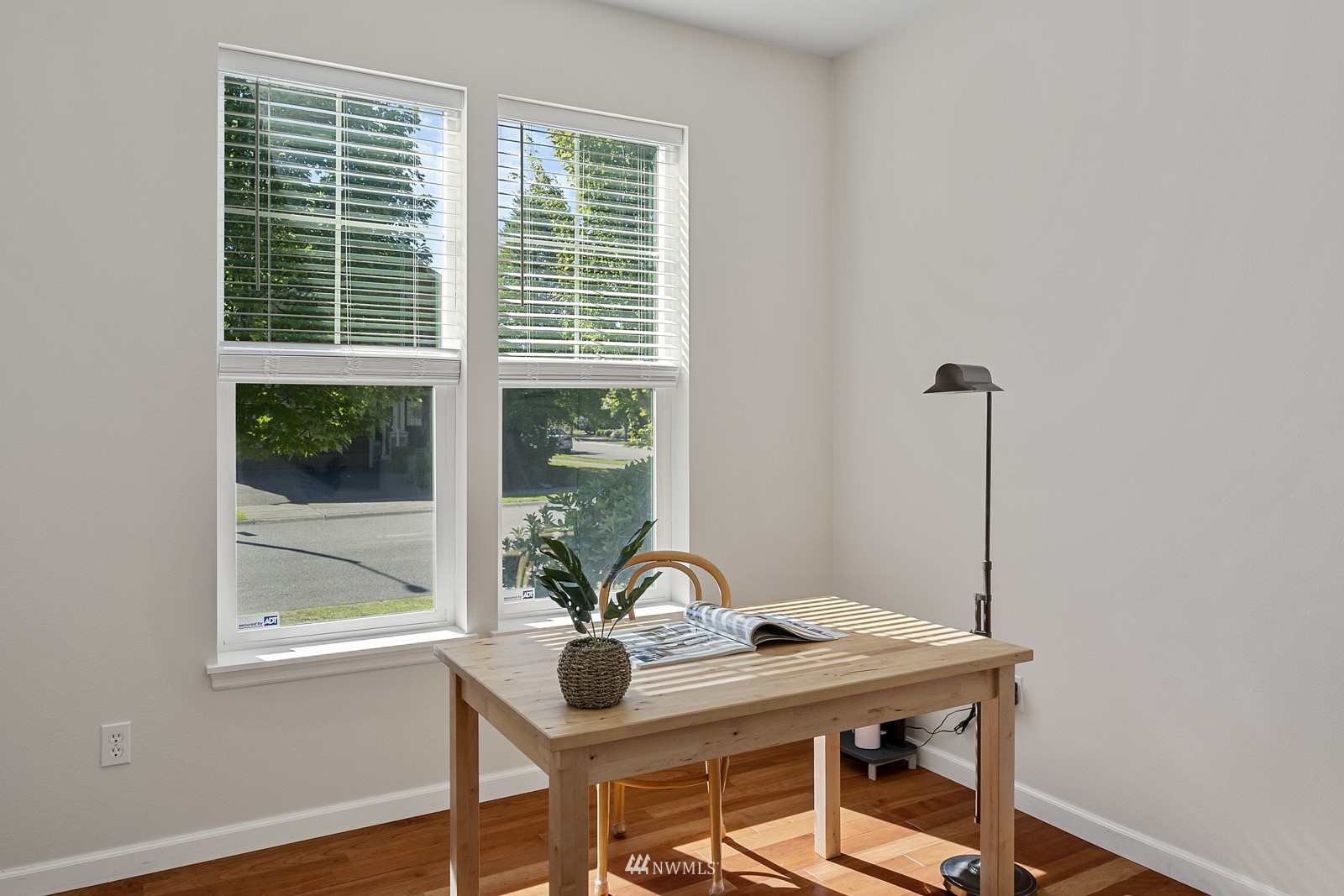 18027 30th Avenue Southeast Bothell, WA 98012 - Photo 4 of 32 Gallery Image 4