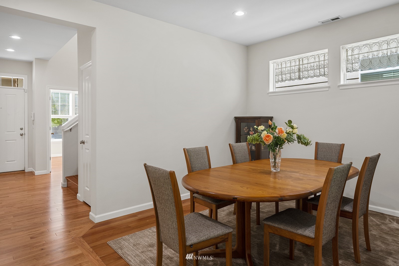 18027 30th Avenue Southeast Bothell, WA 98012 - Photo 8 of 32 Gallery Image 8