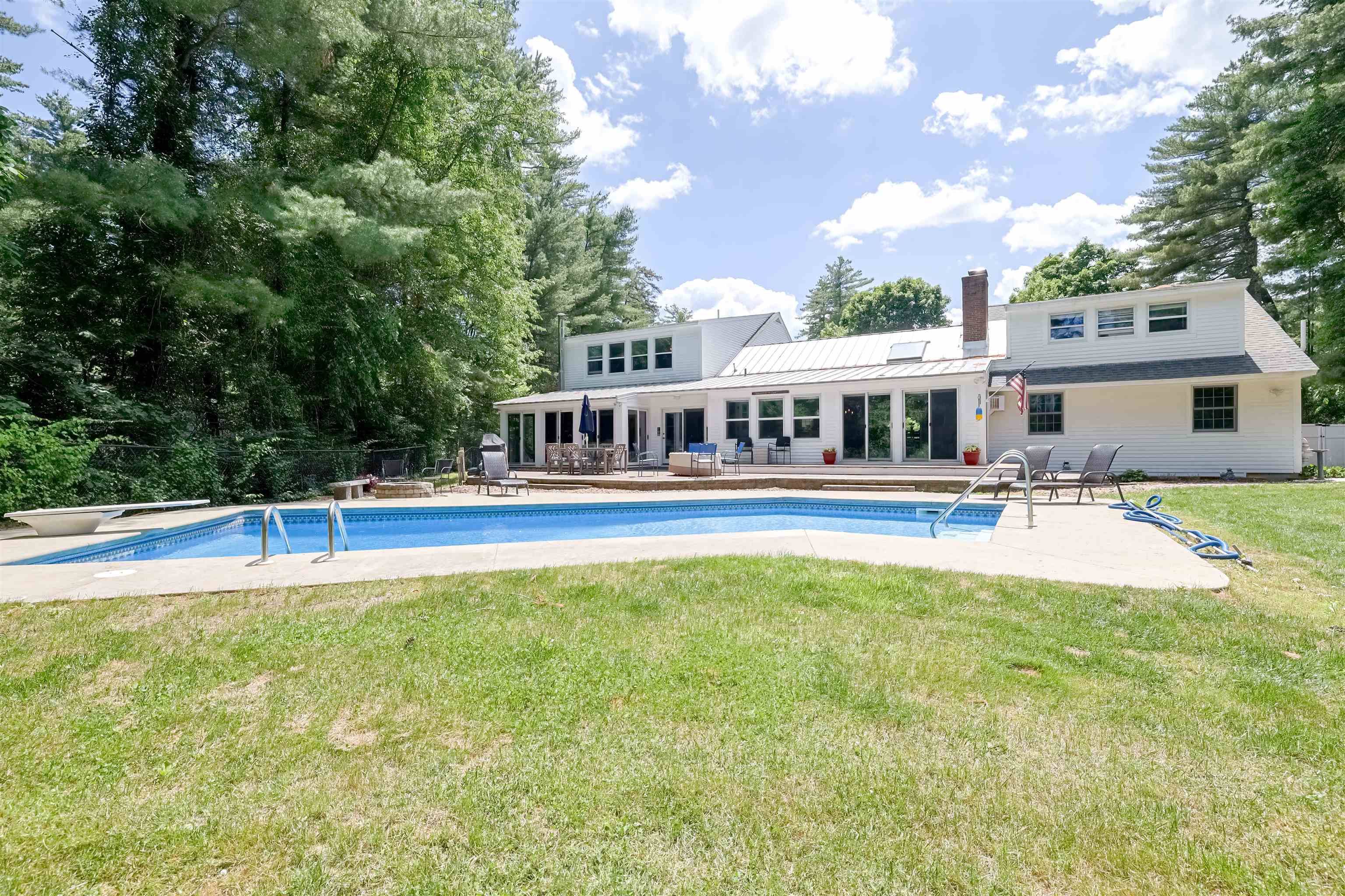 15 Pinewood Drive Amherst, NH 03031 - Photo 7 of 45