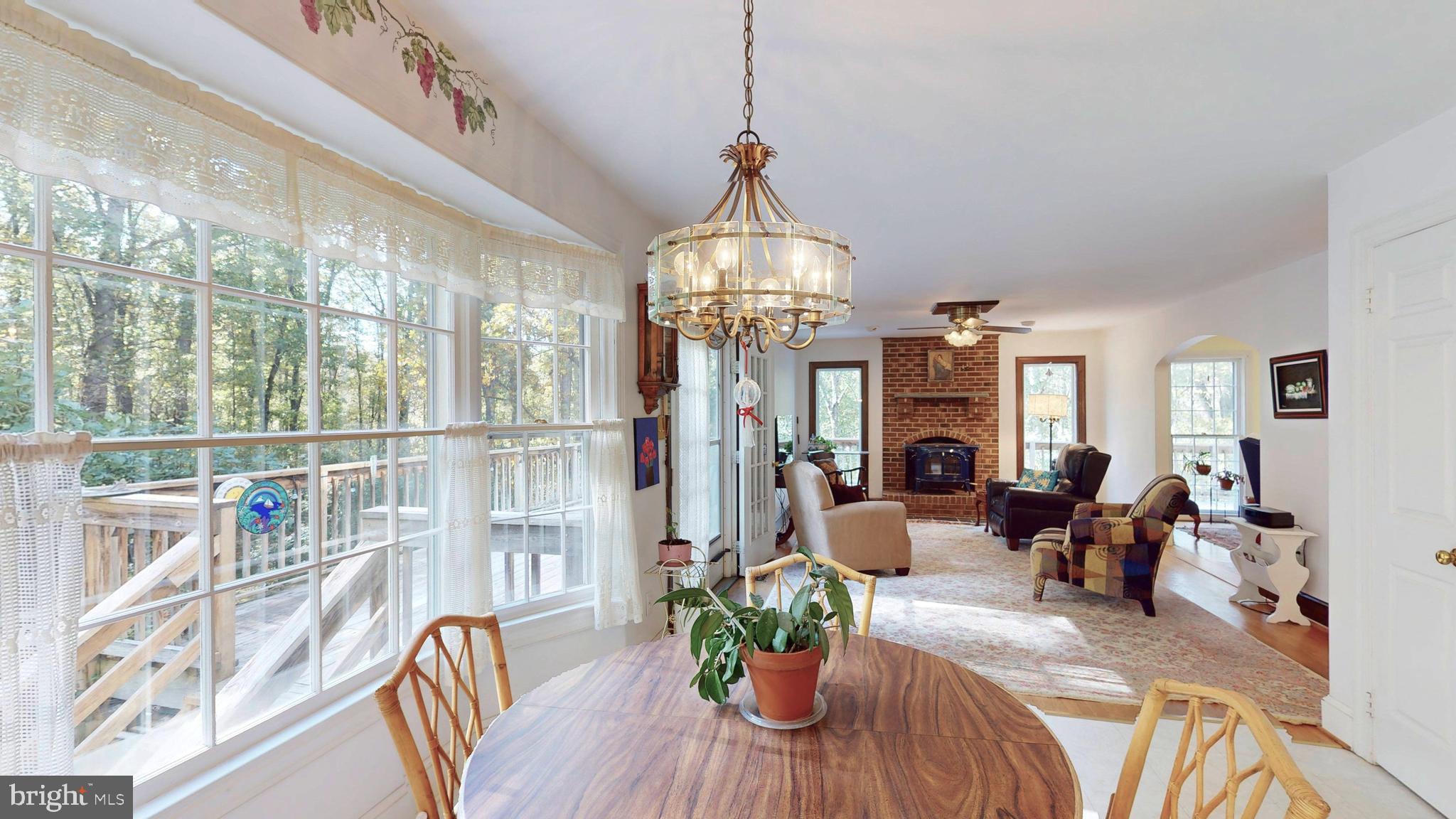 2018 Hunter Mill Road Vienna, VA 22181 - Photo 17 of 71 Gallery Image 17