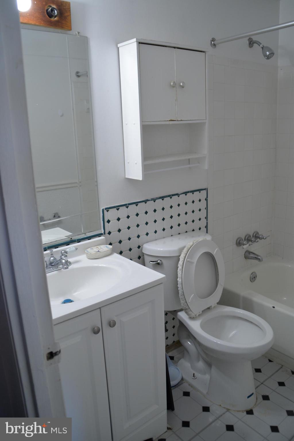 9059 Centerway Road Gaithersburg, MD 20879 - Photo 46 of 53