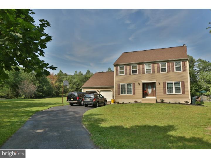 27 Millstone Drive Shamong, NJ 08088 - Photo 2 of 25 Gallery Image 2