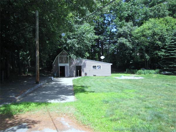 41 Tyng Road Tyngsborough, MA 01879 - Photo 3 of 11 Gallery Image 3