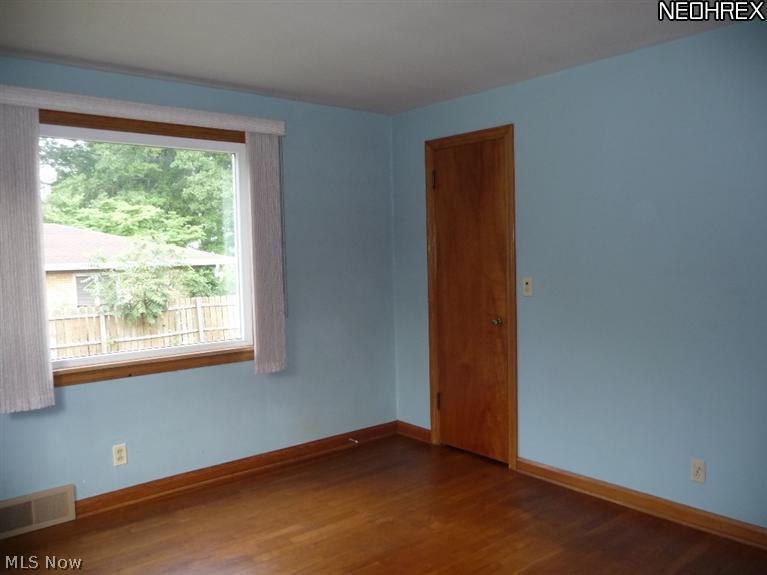 3447 Greenwich Road Norton, OH 44203 - Photo 8 of 13