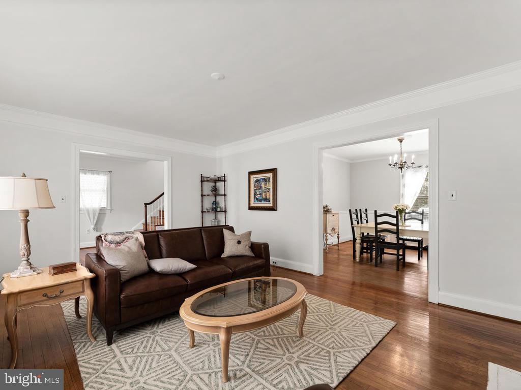 323 East Maple Road Linthicum, MD 21090 - Photo 11 of 50