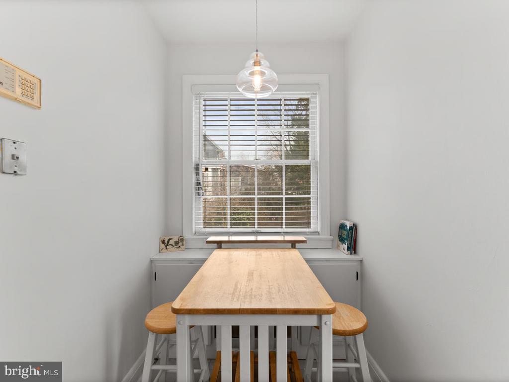 323 East Maple Road Linthicum, MD 21090 - Photo 15 of 50