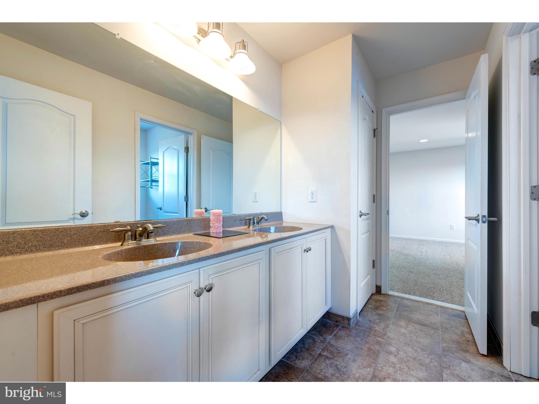 922 Nottingham Road Pottstown, PA 19465 - Photo 32 of 55 Jack & Jill bath with double vanity!