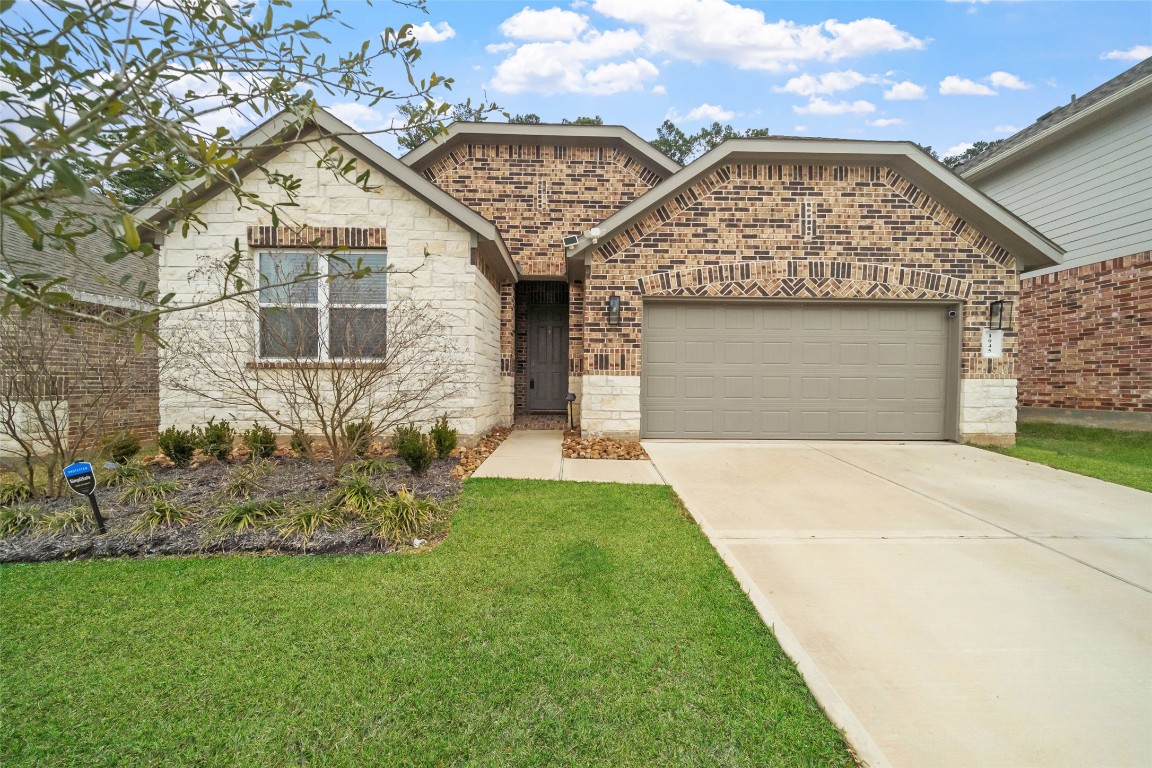 1045 Dancing Feather Street Montgomery, TX 77316 - Photo 1 of 25