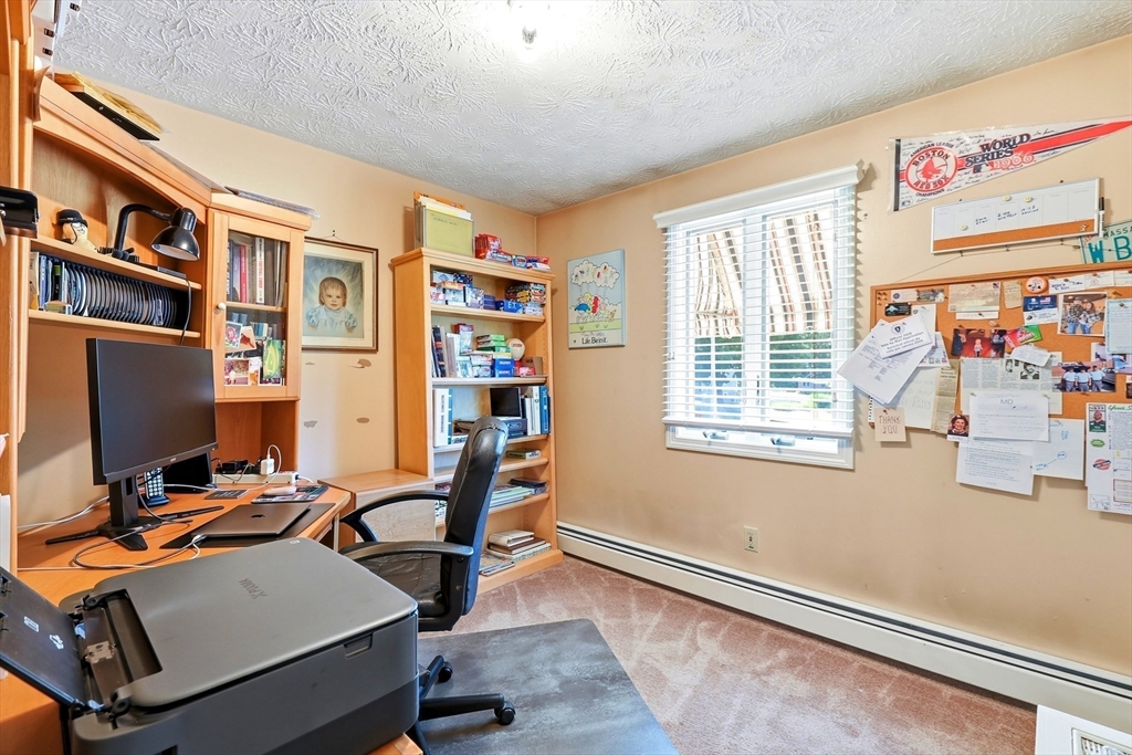 359 Howe Street Methuen, MA 01844 - Photo 20 of 34 Gallery Image 20
