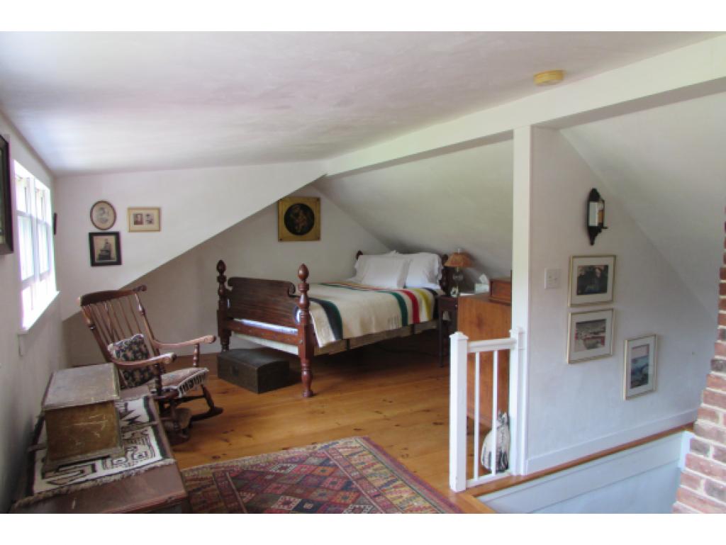 323 Sand Hill Road Peterborough, NH 03458 - Photo 12 of 17 Gallery Image 12