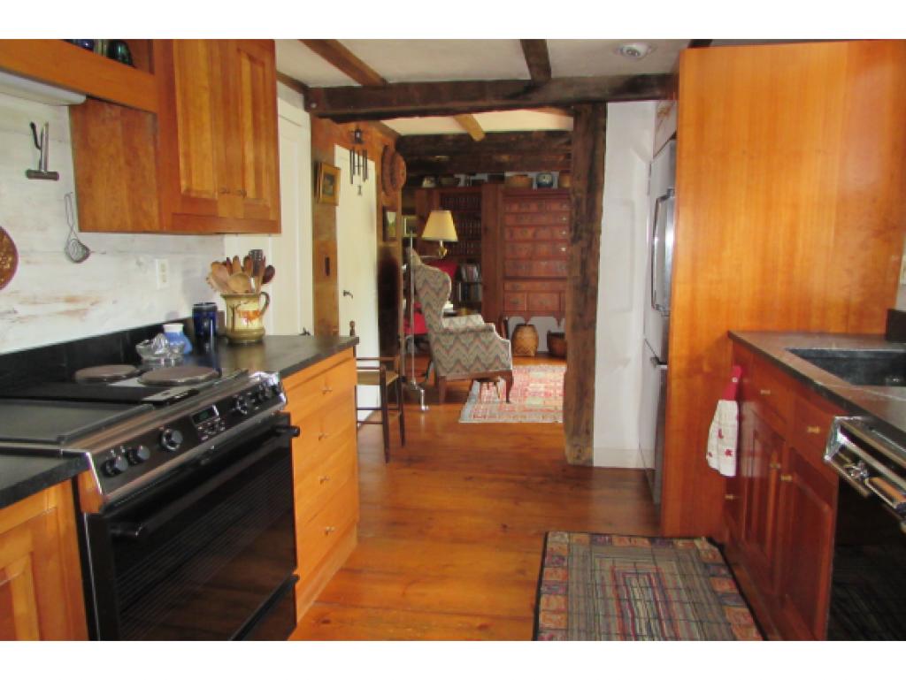 323 Sand Hill Road Peterborough, NH 03458 - Photo 7 of 17 Gallery Image 7