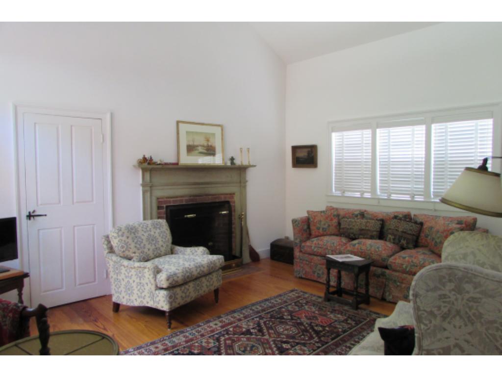 323 Sand Hill Road Peterborough, NH 03458 - Photo 8 of 17 Gallery Image 8