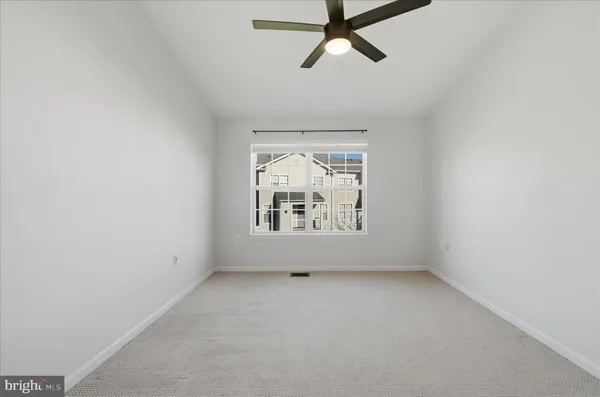 $450,000 | 13046 Cabin Creek Road, Herndon, VA 20171