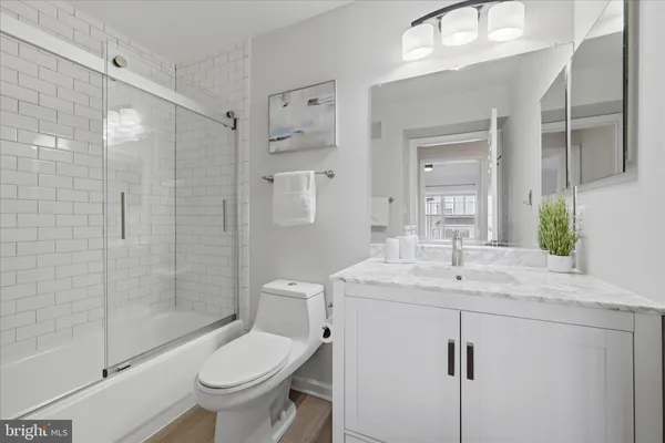 $450,000 | 13046 Cabin Creek Road, Herndon, VA 20171