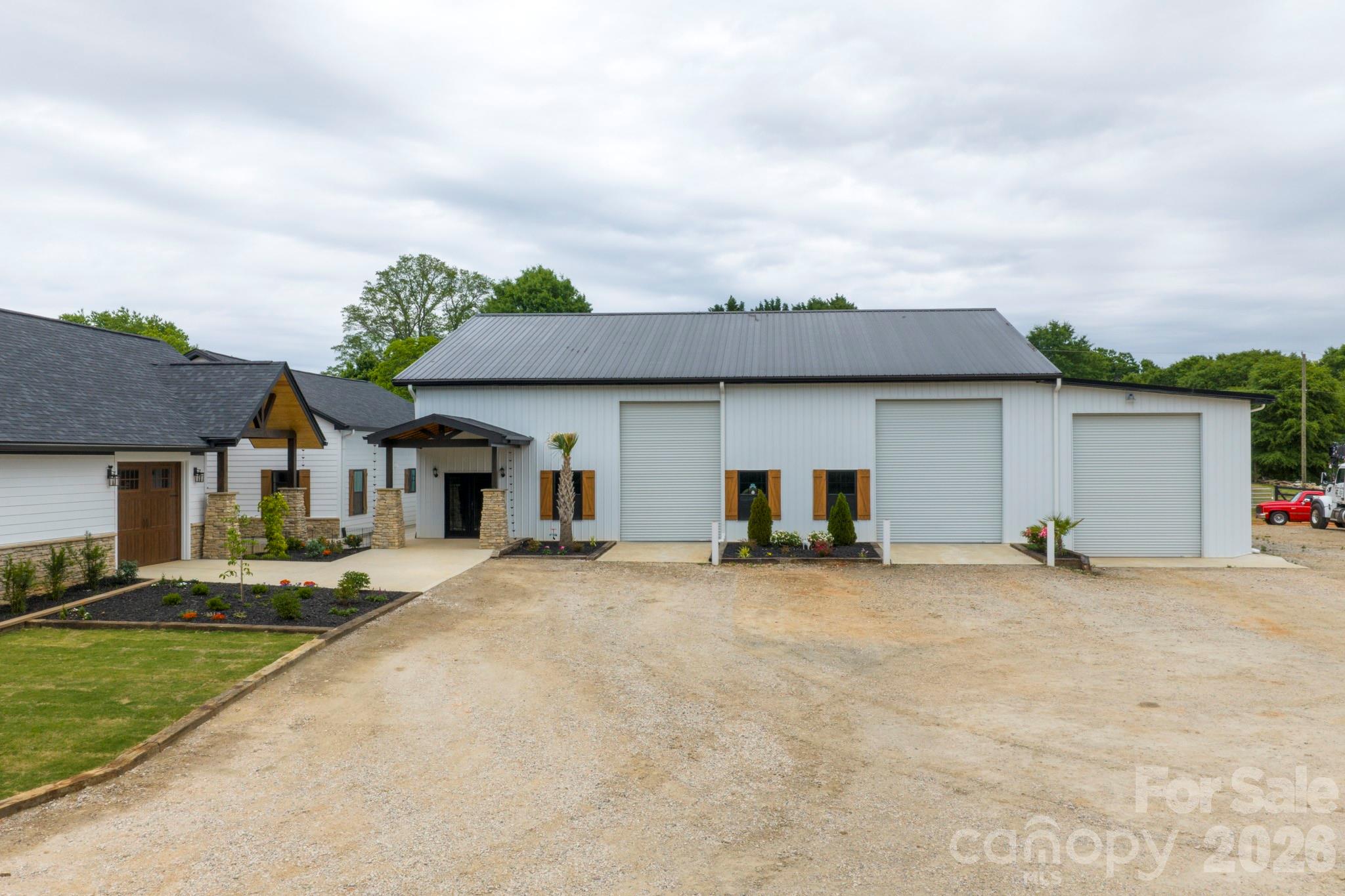 1830 Dulin Road Clover, SC 29710 - Photo 19 of 43