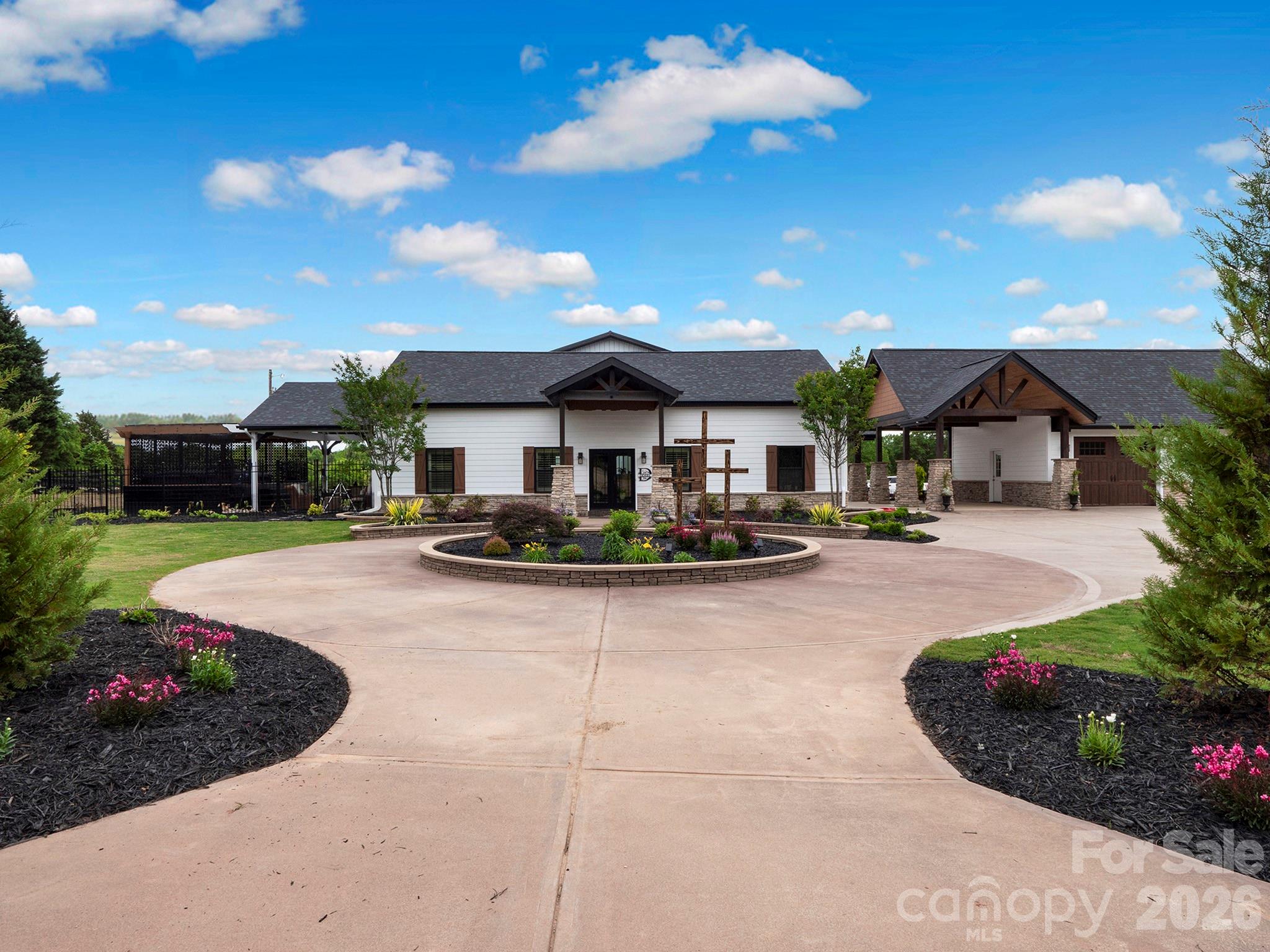 1830 Dulin Road Clover, SC 29710 - Photo 5 of 43