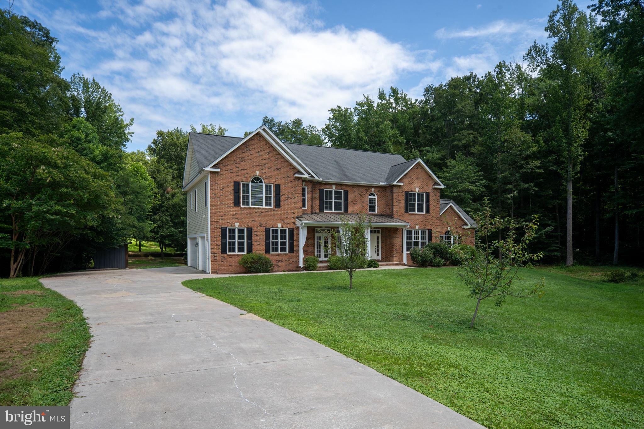 182 Wood Landing Road Fredericksburg, VA 22405 - Photo 7 of 102