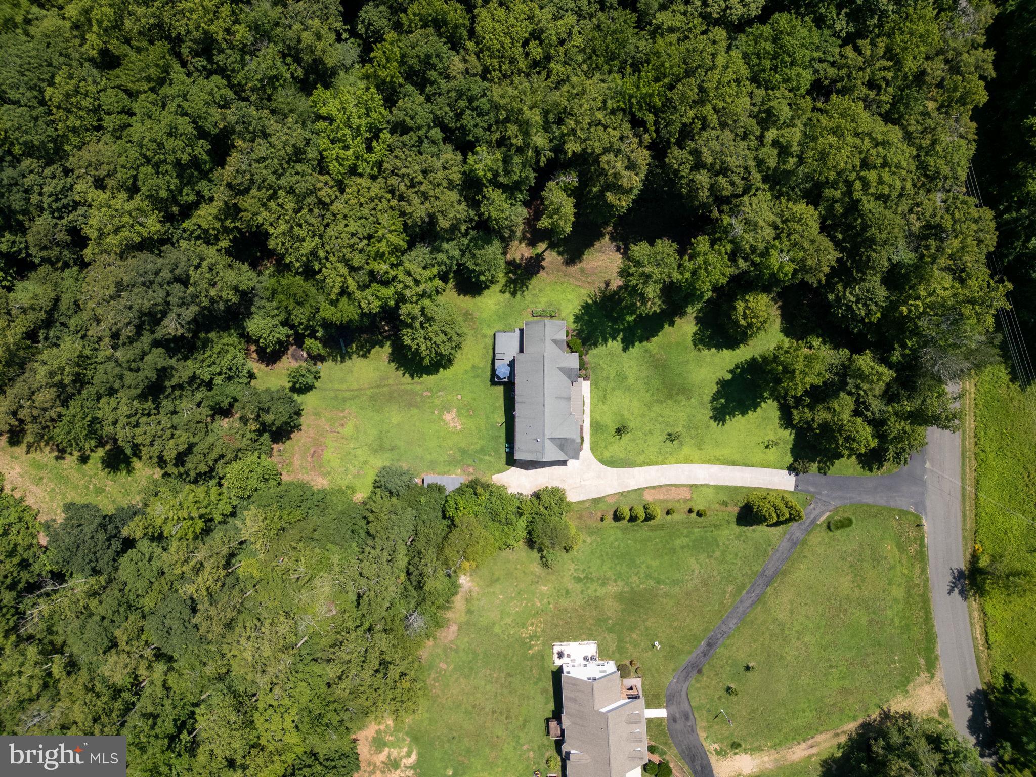 182 Wood Landing Road Fredericksburg, VA 22405 - Photo 8 of 102
