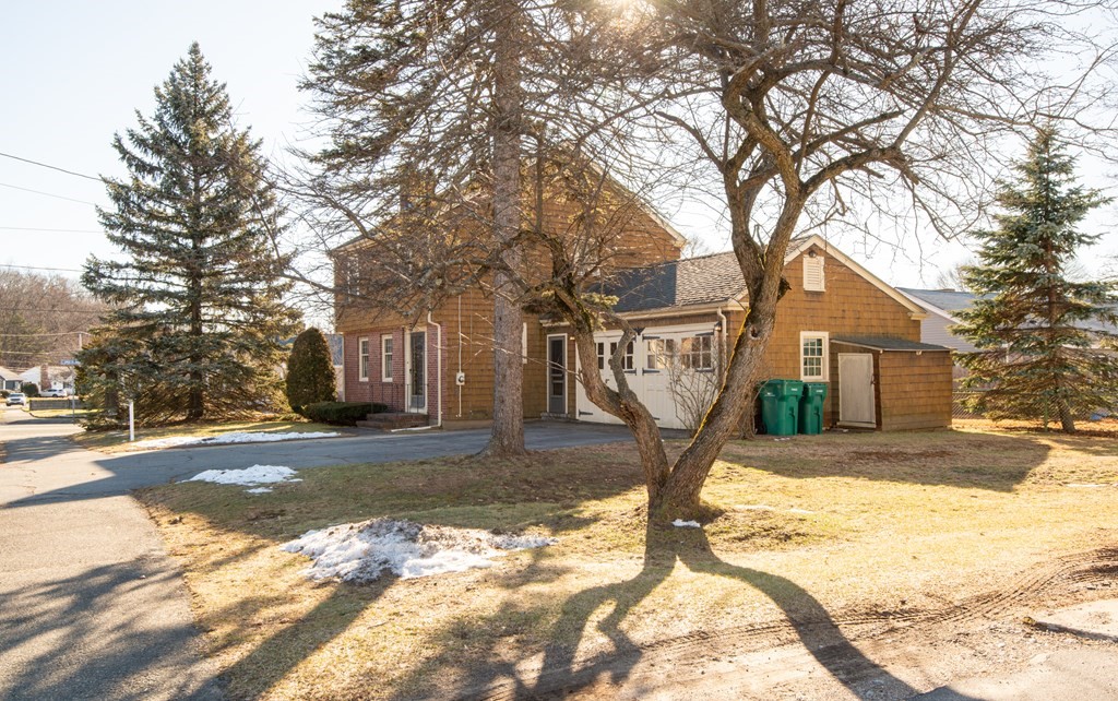 61 York Road Lynn, MA 01904 - Photo 1 of 1 Gallery Image 1