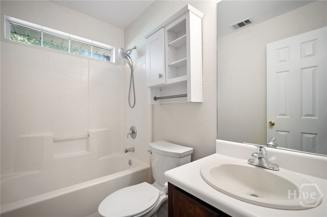 102 Sandy Woods Drive Rincon, GA 31326 - Photo 25 of 34 Bathroom 2
