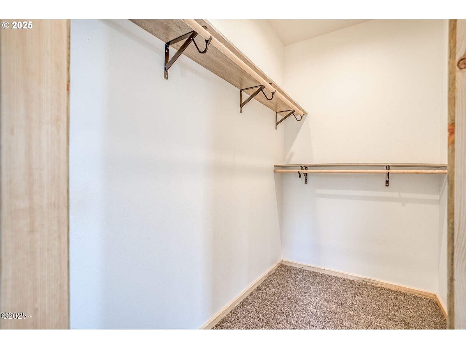 946 North Echo Mountain Road Otis, OR 97368 - Photo 18 of 48 a view of small space